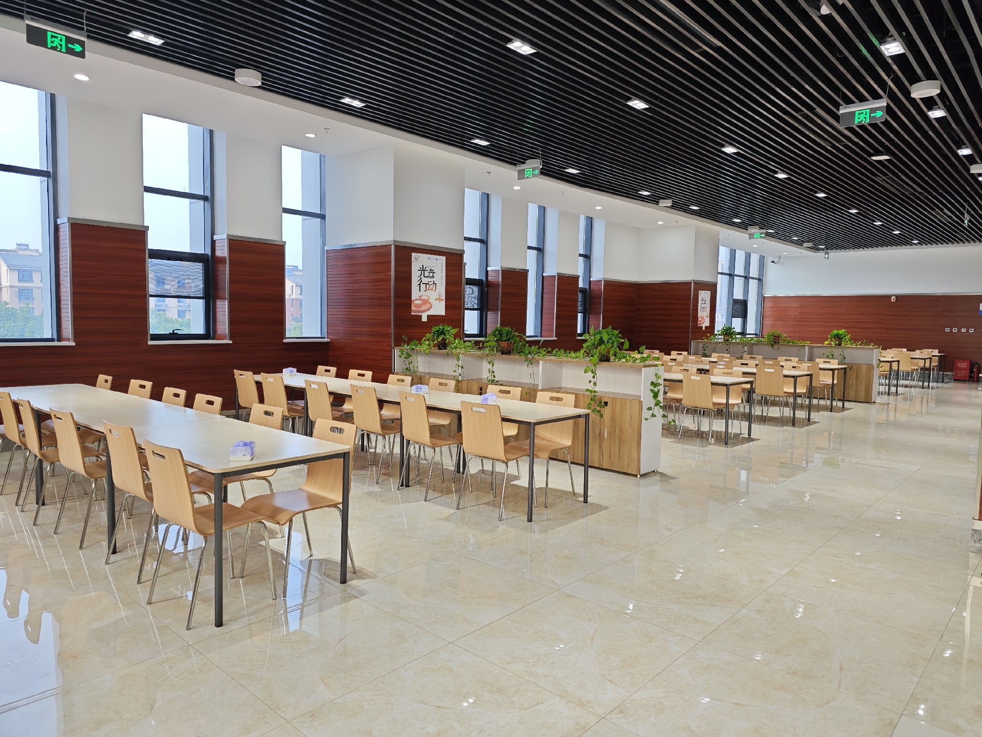 1698288792100982.jpg 1698288792100982.jpg